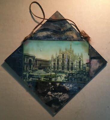 Milano: Piazza Del Duomo, Animata Veduta A Colori d'Epoca