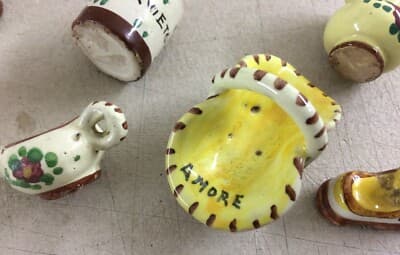 Miniature Da Collezione, Presepio, Ceramica Floreale Di Orvieto, 7 Piccoli Oggetti