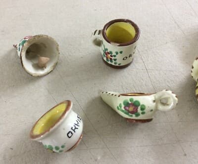 Miniature Da Collezione, Presepio, Ceramica Floreale Di Orvieto, 7 Piccoli Oggetti