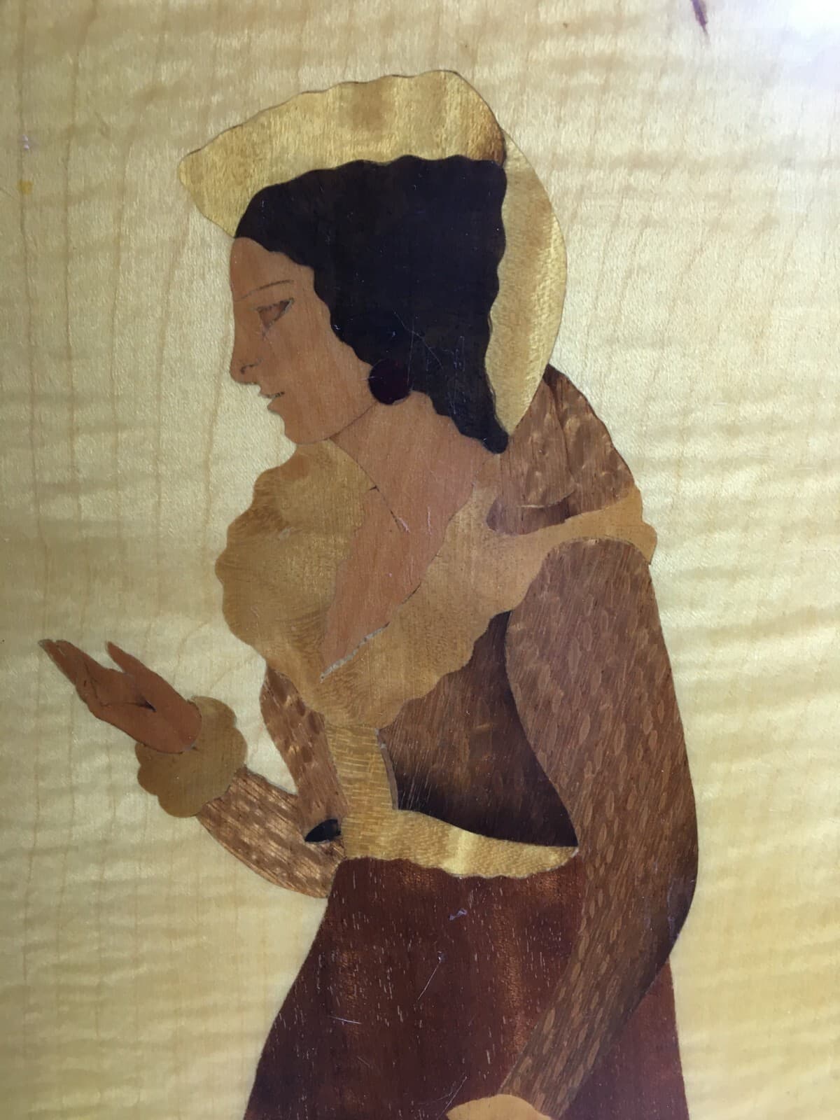 Arte Popolare: Costume Femminile, Pannello In Intarsio Ligneo Decorativo (Trani)