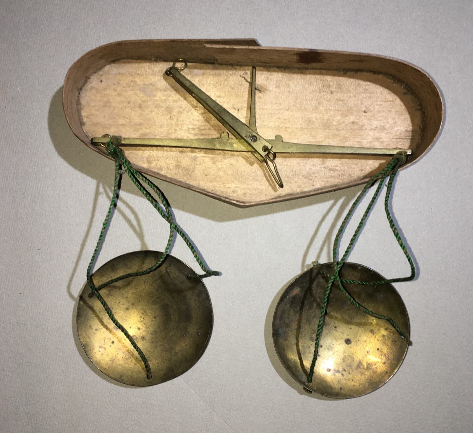 Antica Bilancia Da Oreficeria E Farmacia In Astuccio Di Legno