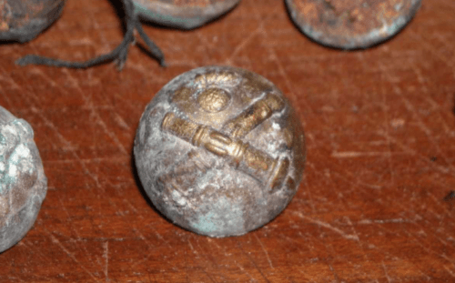 Militaria: Sei Bottoni Per Uniforme Dell'Esercito Italiano