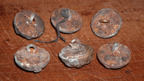 Militaria: Sei Bottoni Per Uniforme Dell'Esercito Italiano