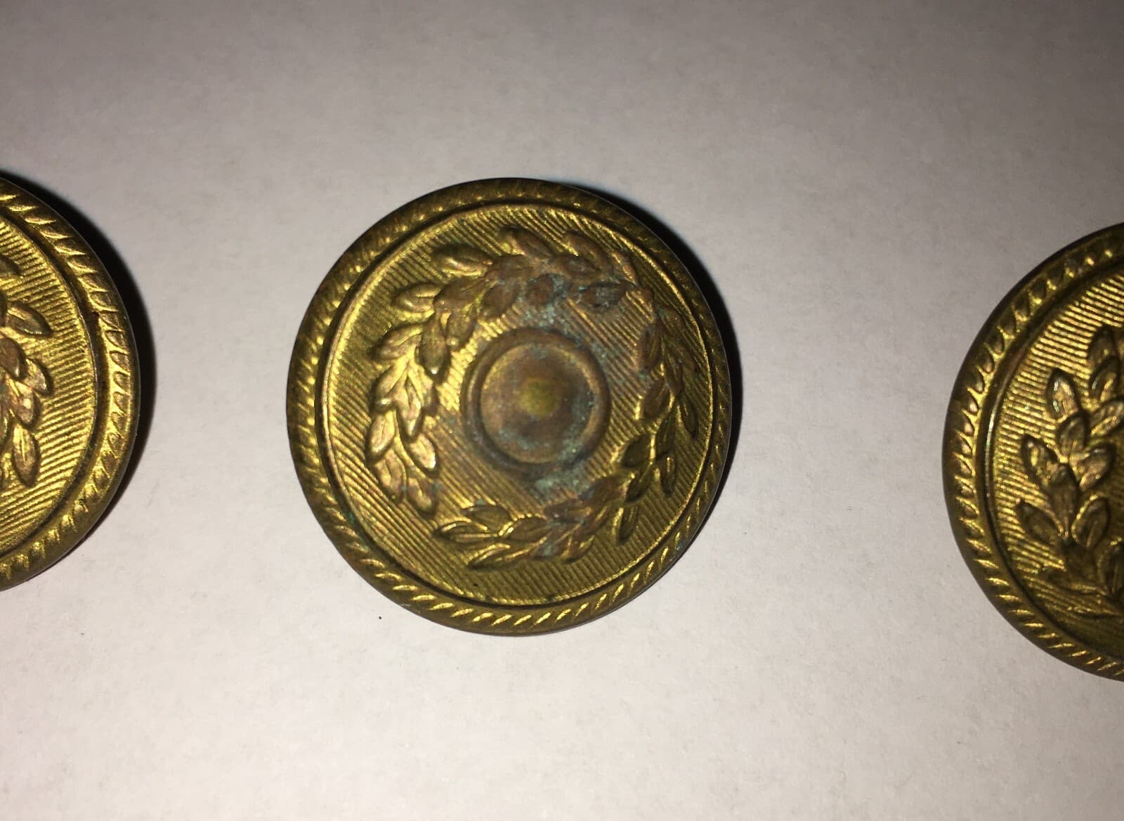 Militaria, Araldica, Bottoni Antichi Da Collezione