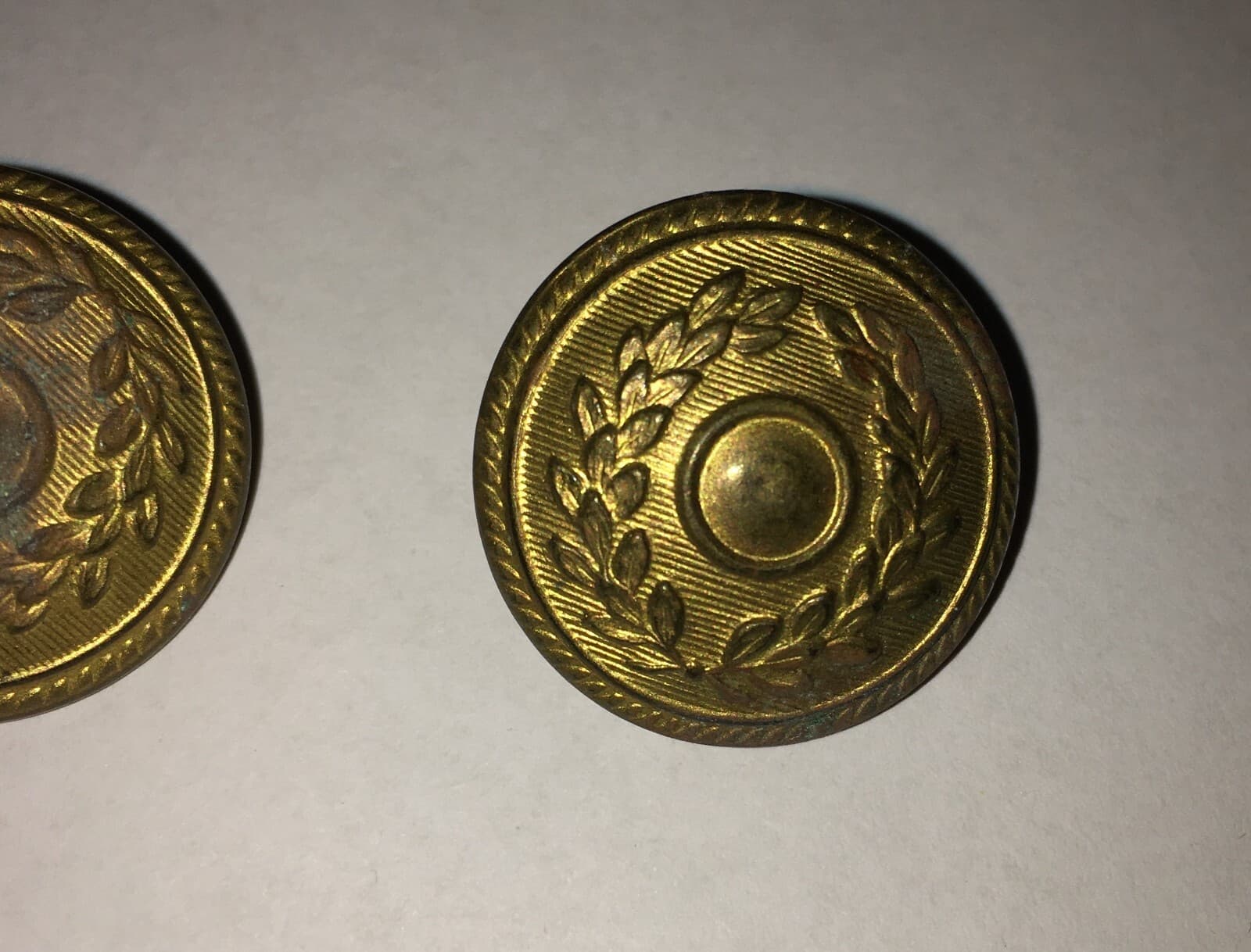 Militaria, Araldica, Bottoni Antichi Da Collezione