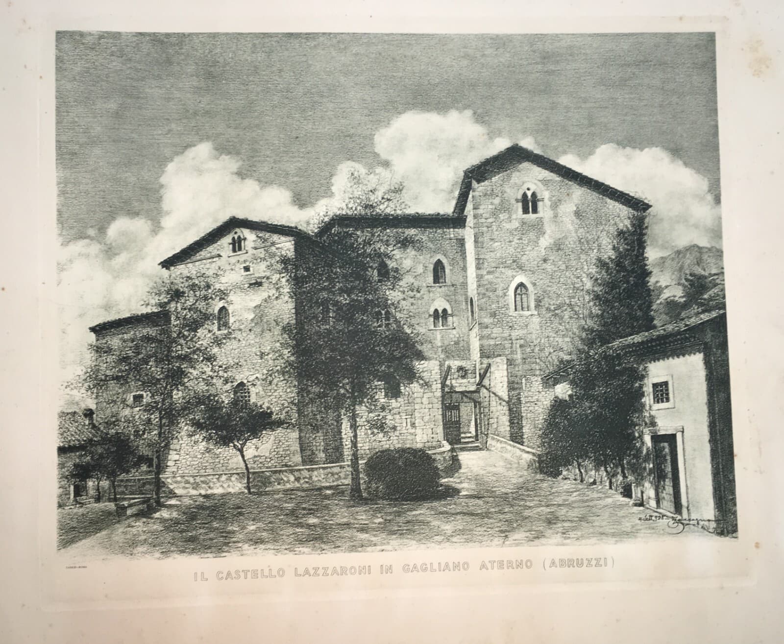 Abruzzo: Architettura, Castello Lazzaroni, Gagliano Aterno. Grande Veduta, Zaccagna