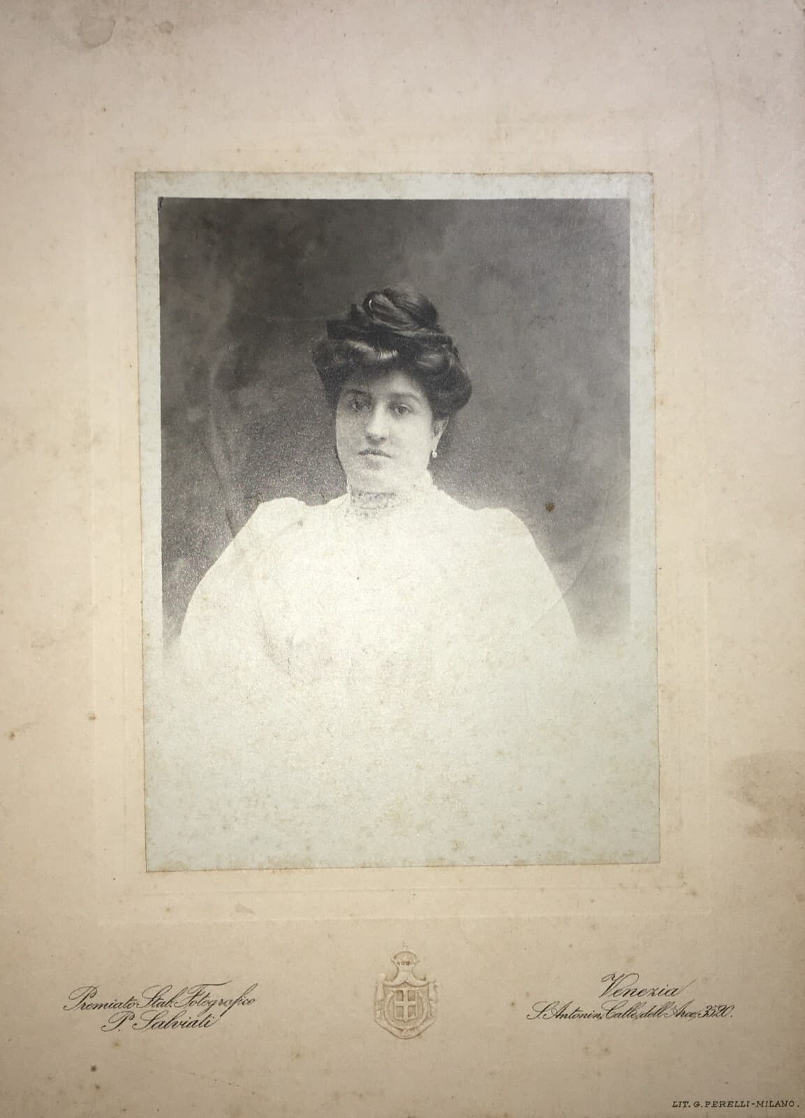 Fotografia Da Collezione: Ritratto Femminile, Salviati (Venezia), Lito Perrelli