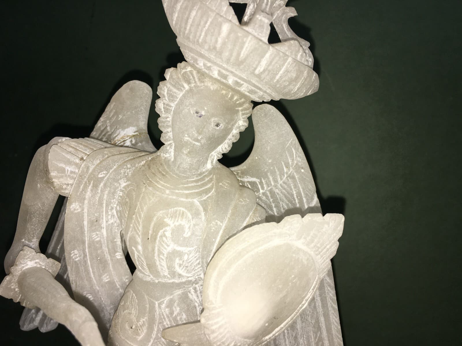 Arte Popolare Devozionale: Scultura Di San Michele Arcangelo In Alabastro