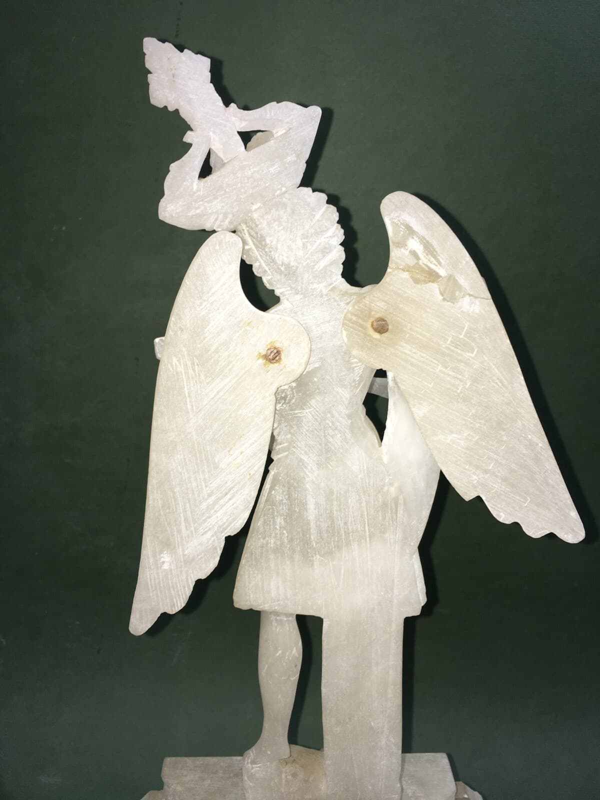 Arte Popolare Devozionale: Scultura Di San Michele Arcangelo In Alabastro