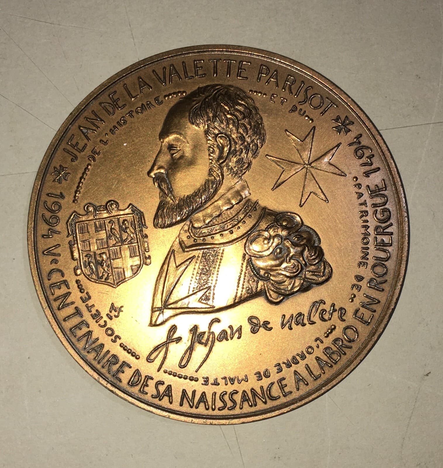 Malta, Valletta: Medaglia Jean Parisot De La Valette, Centenario Cavalieri Ospitalieri