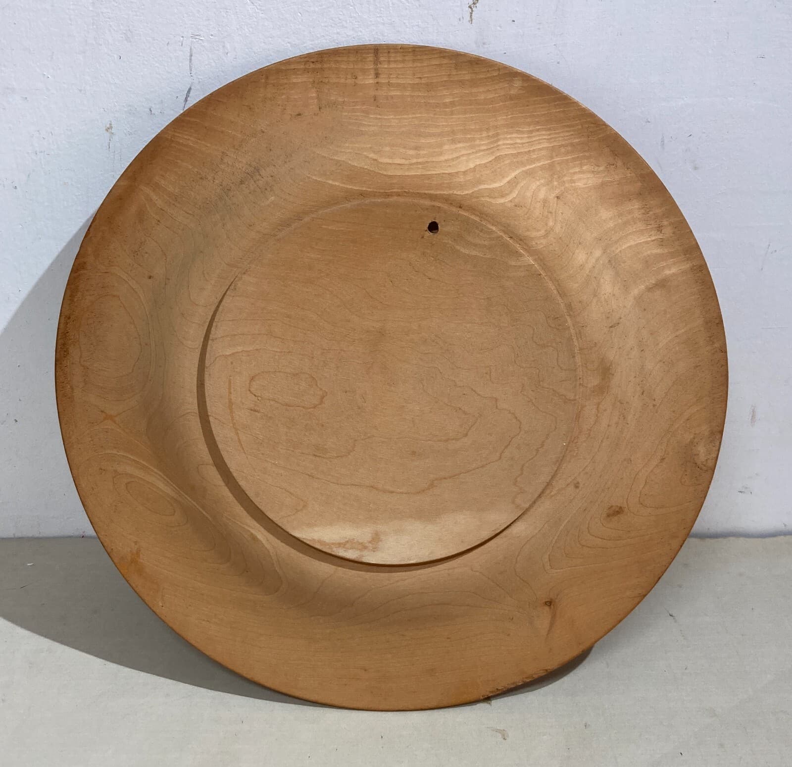 Arte Popolare, Bolzano: Piatto In Legno Inciso E Dipinto Con Vedute E Decori Floreali