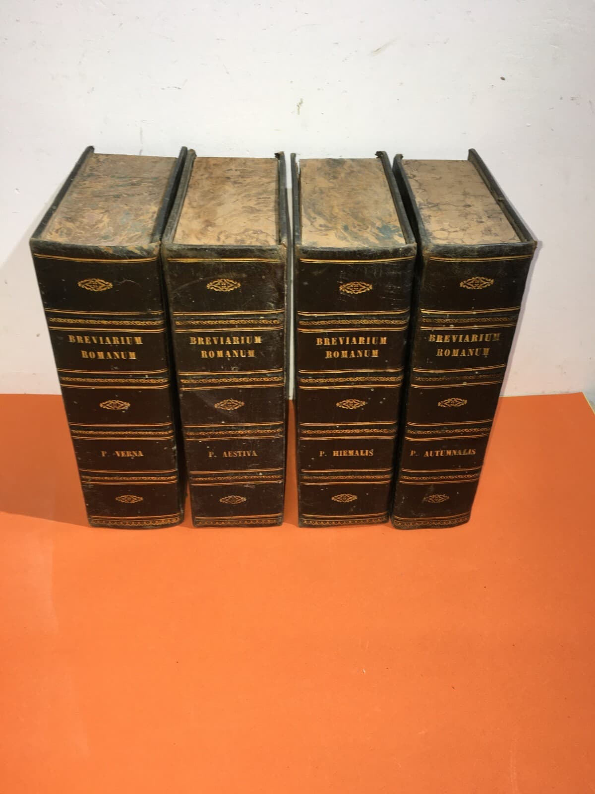 Antiche Legature: 4 Scatole Finti Libri Decorative d'Epoca