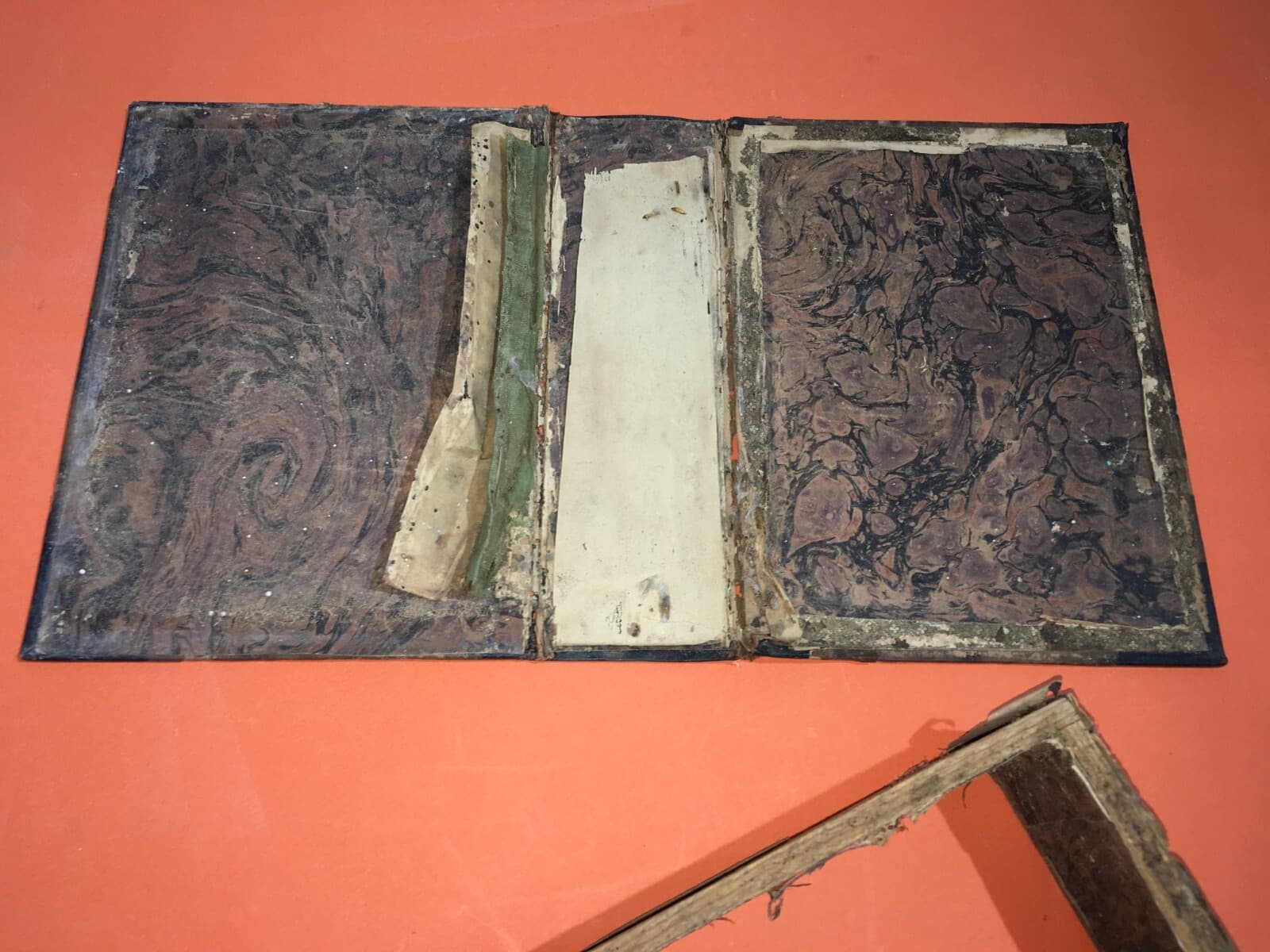 Antica Legatura A Scatola Simulante La Rivista La Lettura (1906)