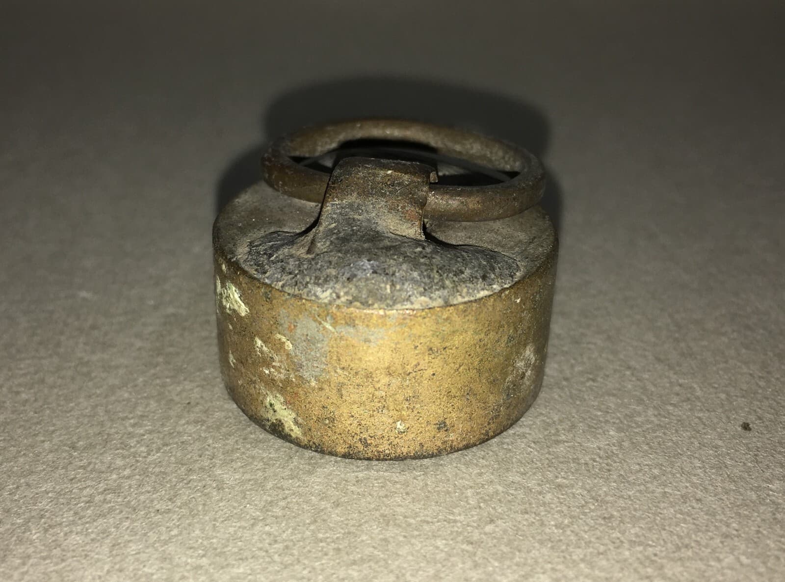 Peso In Ottone Primo '900, Probabile Filo A Piombo O Per Bilancia