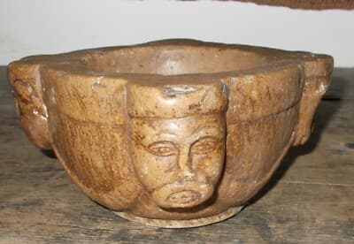 Antico Mortaio Scolpito In Pietra Per Farmacia E Cucina, XVII XVIII Secolo