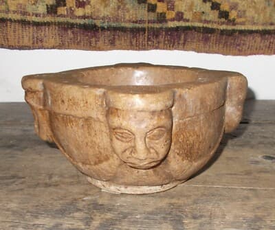 Antico Mortaio Scolpito In Pietra Per Farmacia E Cucina, XVII XVIII Secolo