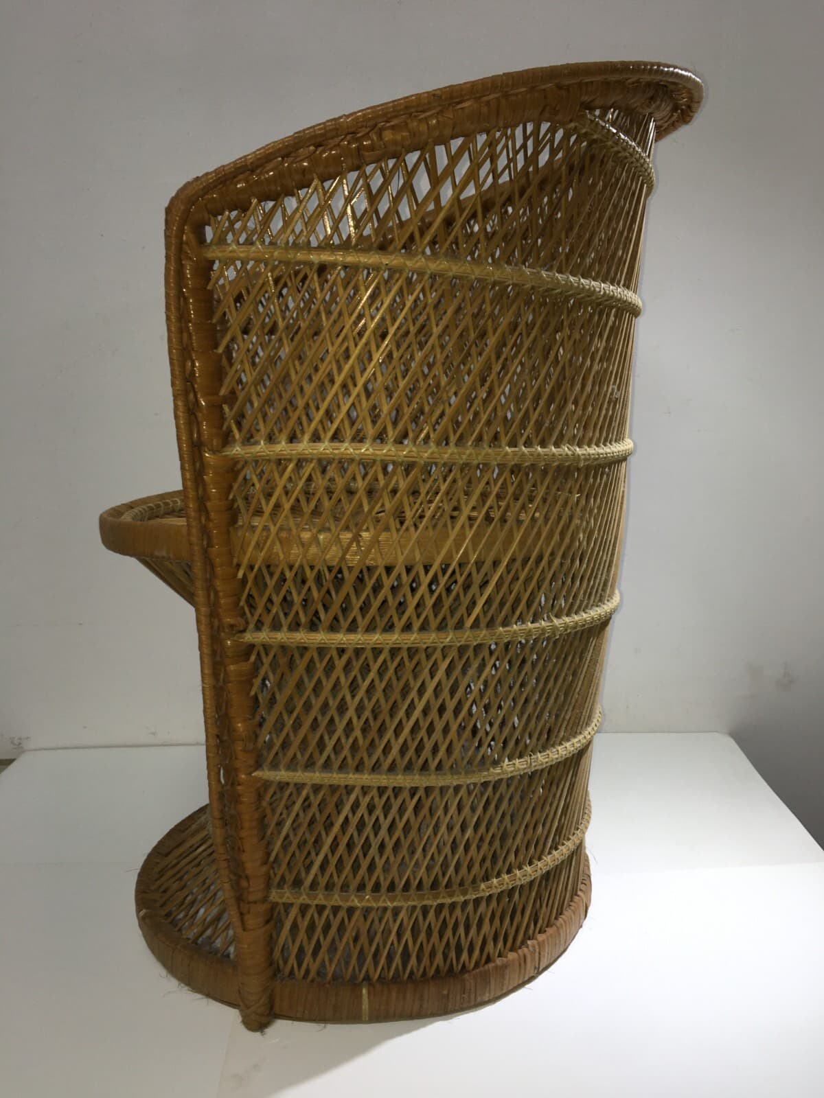 Poltroncina In Vimini Di Design, Stile Giò Ponti