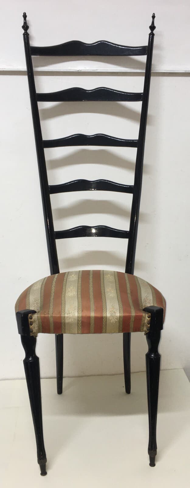 Sedia Stilizzata d'Epoca Da Restaurare (modernariato Design)