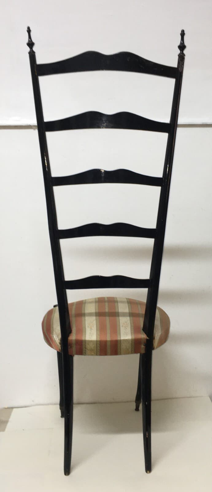 Sedia Stilizzata d'Epoca Da Restaurare (modernariato Design)