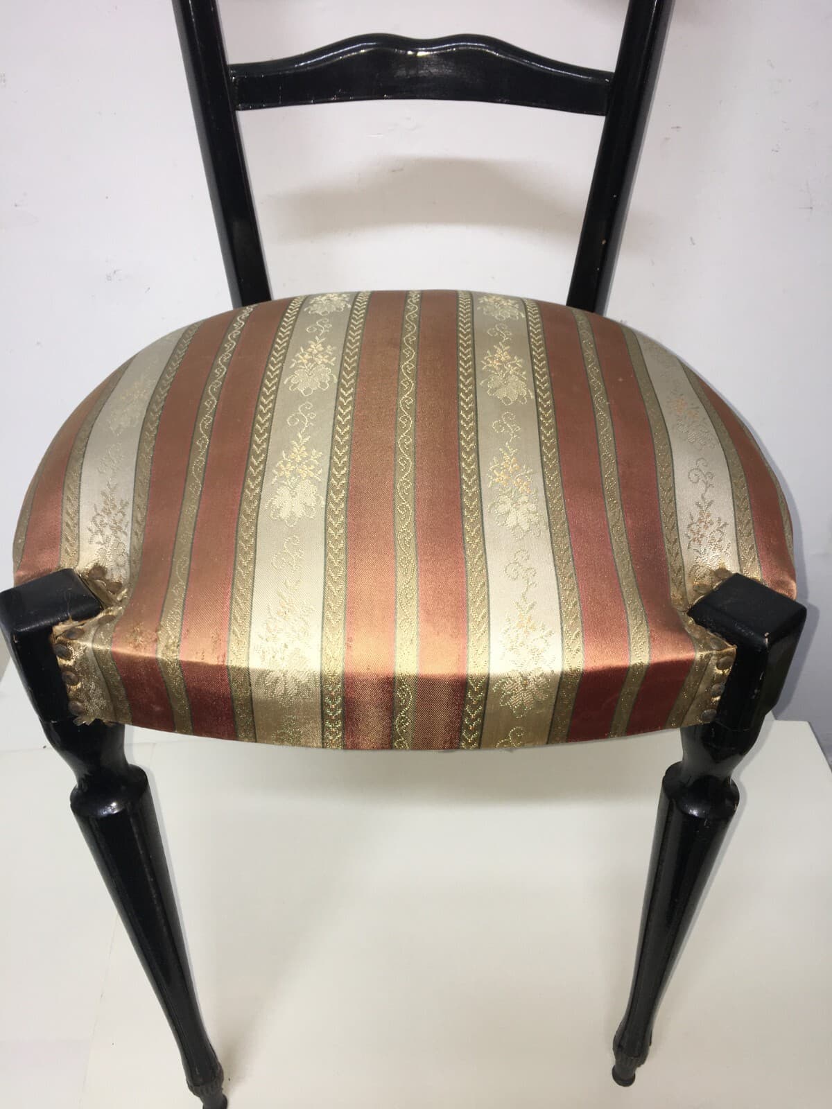 Sedia Stilizzata d'Epoca Da Restaurare (modernariato Design)