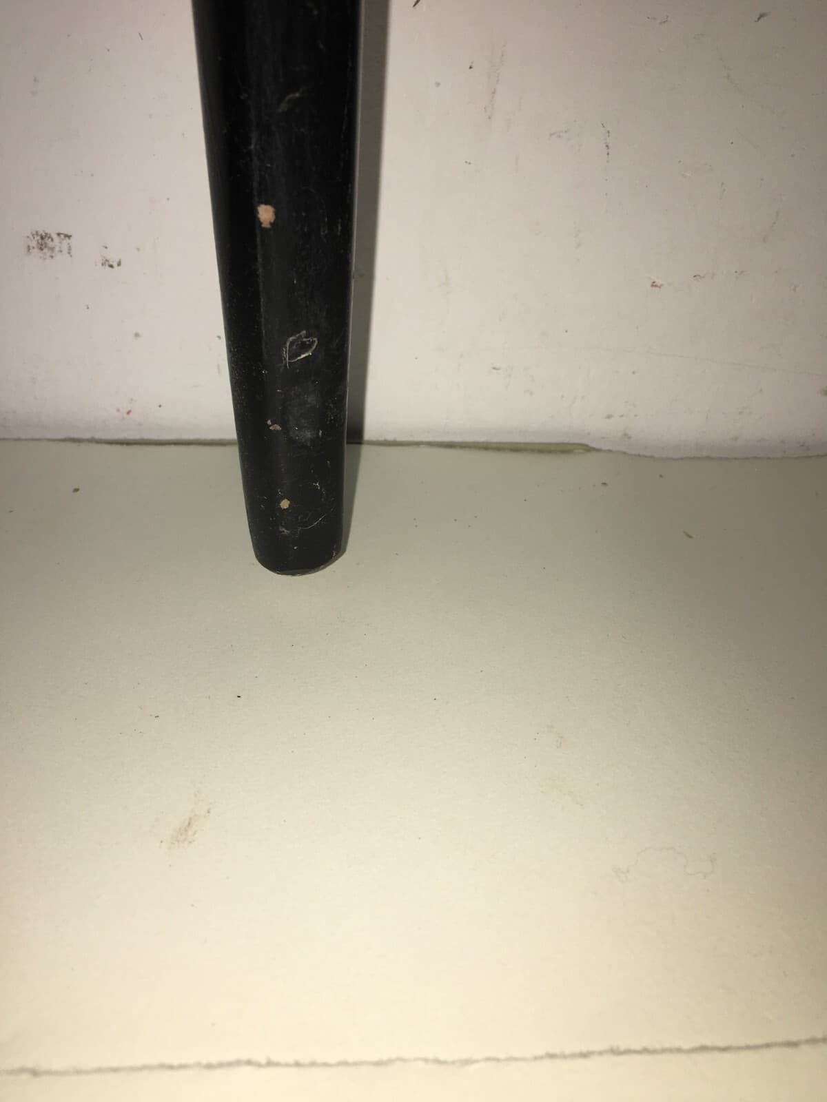 Sedia Stilizzata d'Epoca Da Restaurare (modernariato Design)