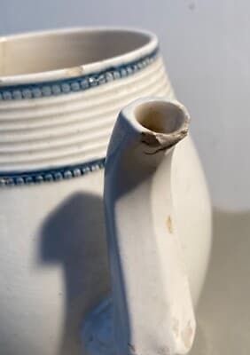 Antica Teiera O Caffettiera In Ceramica Con Decori A Mascherone, Napoli