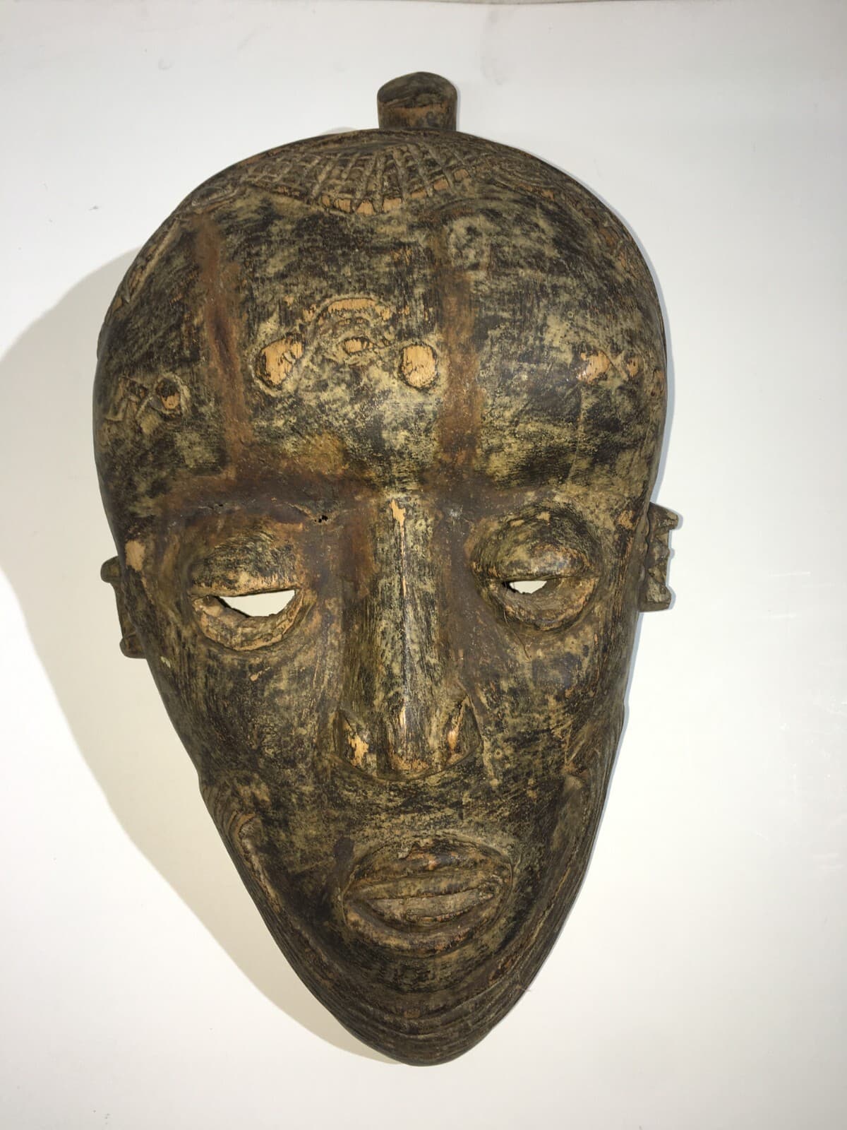 Maschera Africana In Scultura Lignea (arte Tribale)