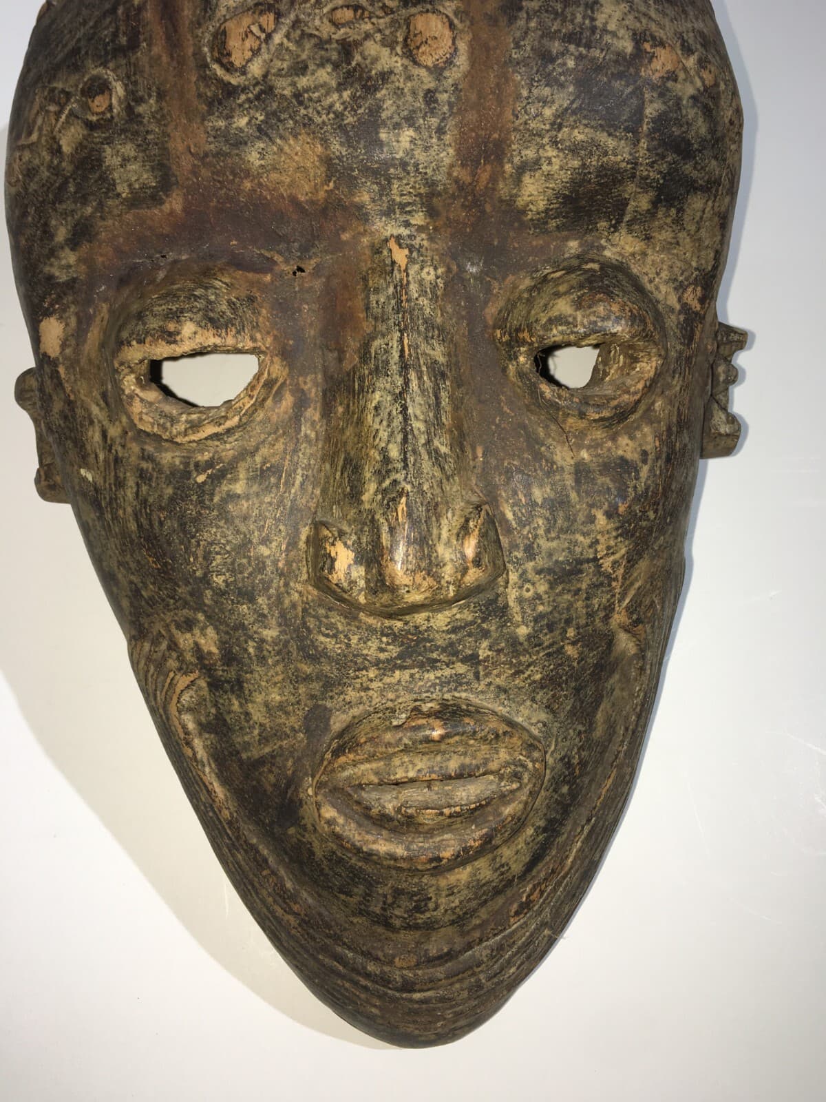 Maschera Africana In Scultura Lignea (arte Tribale)