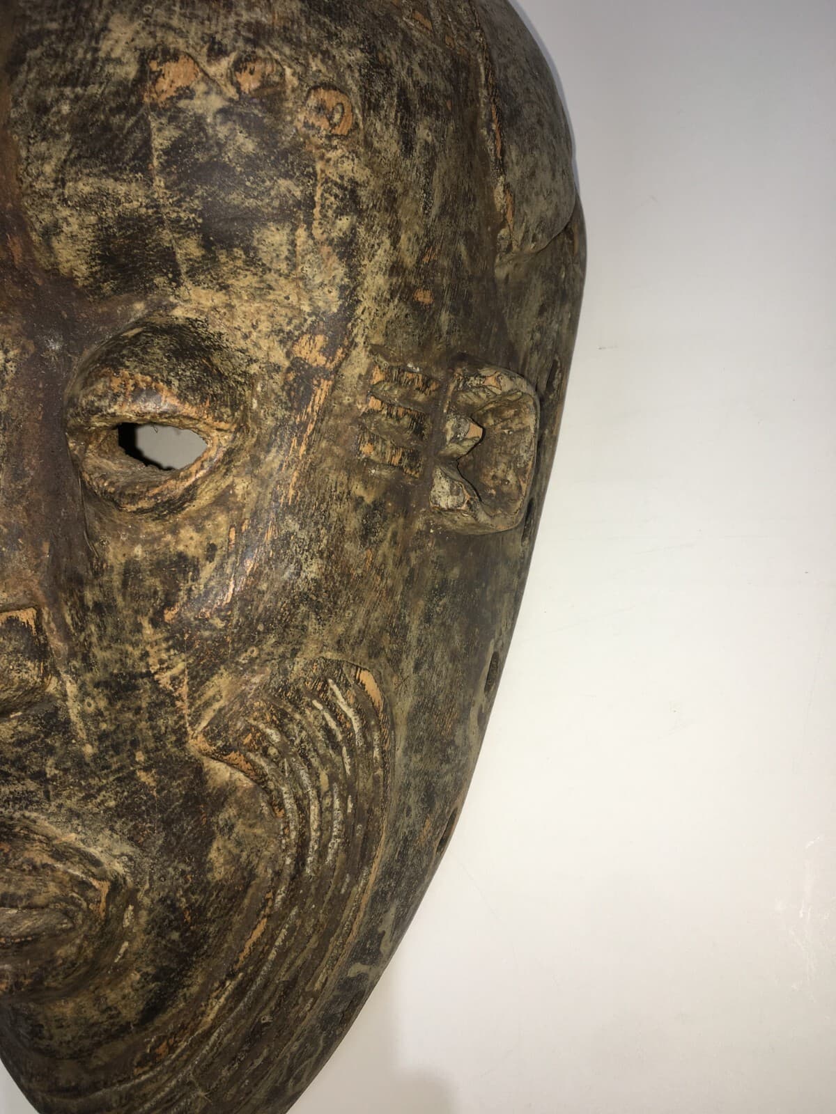 Maschera Africana In Scultura Lignea (arte Tribale)