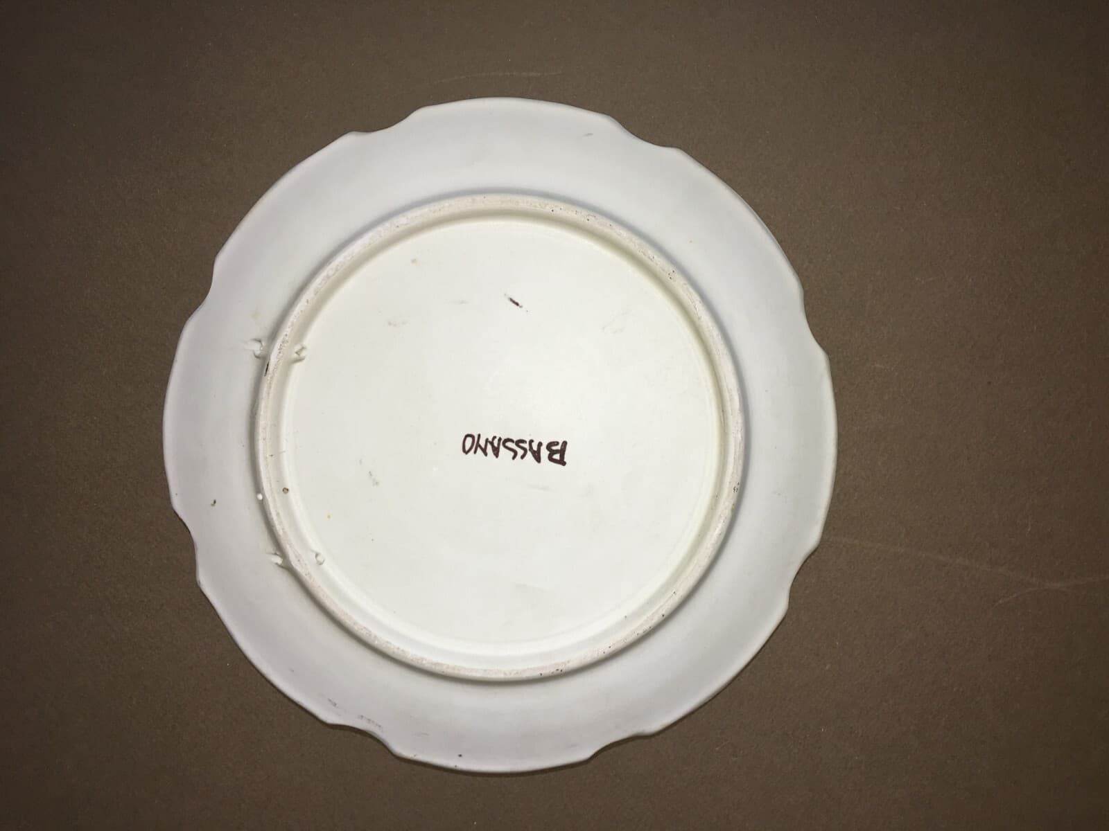 Arte: Ceramica Artistica Di Bassano, Piatto Dipinto Con Natura Morta E Cacciagione