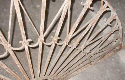 Ferro Battuto: Grande Sovrapporta Antica Decorativa, Da Restaurare