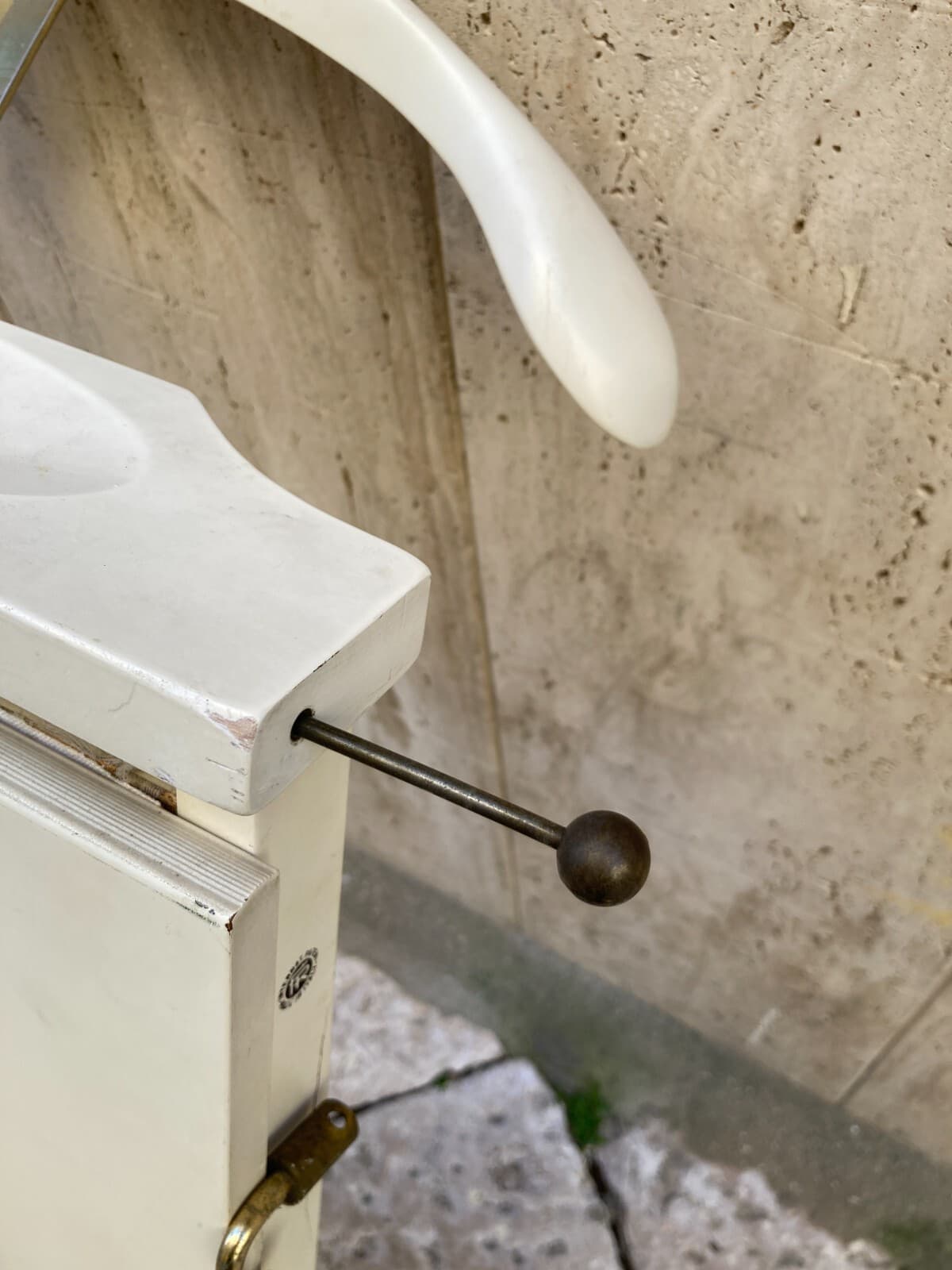 Mobile Servo Muto Reguitti In Legno Laccato Bianco