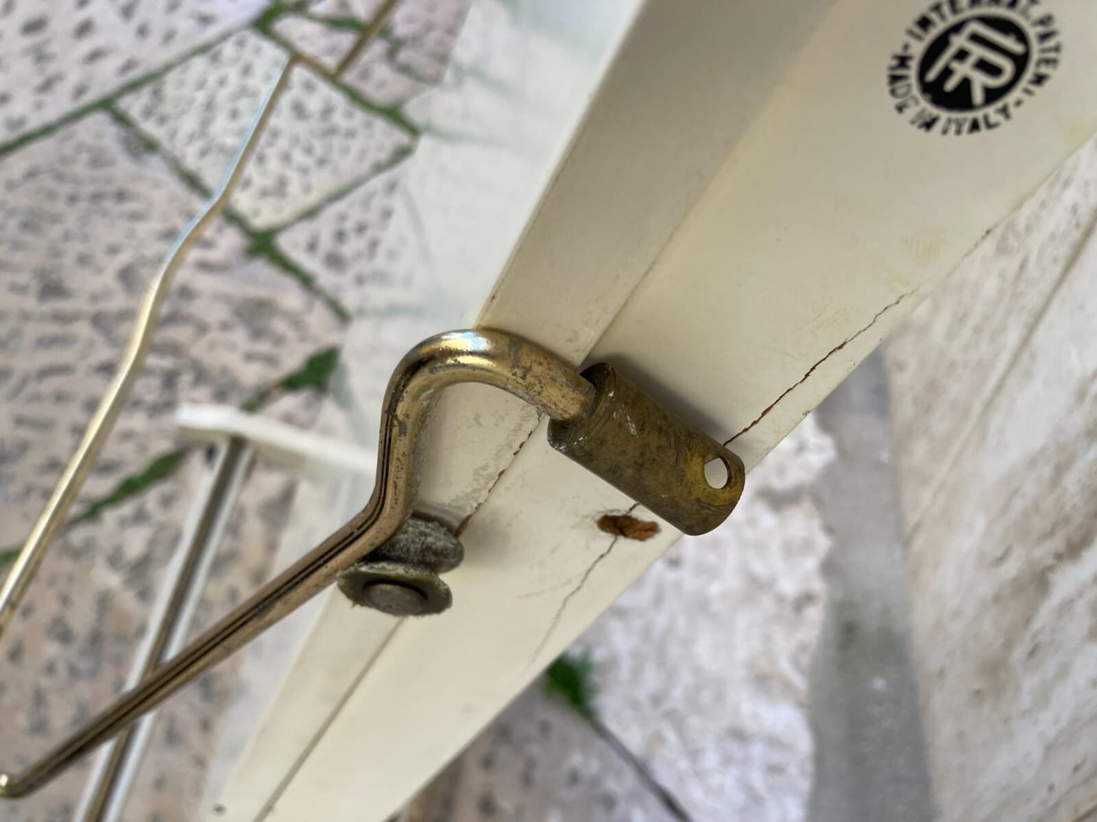 Mobile Servo Muto Reguitti In Legno Laccato Bianco