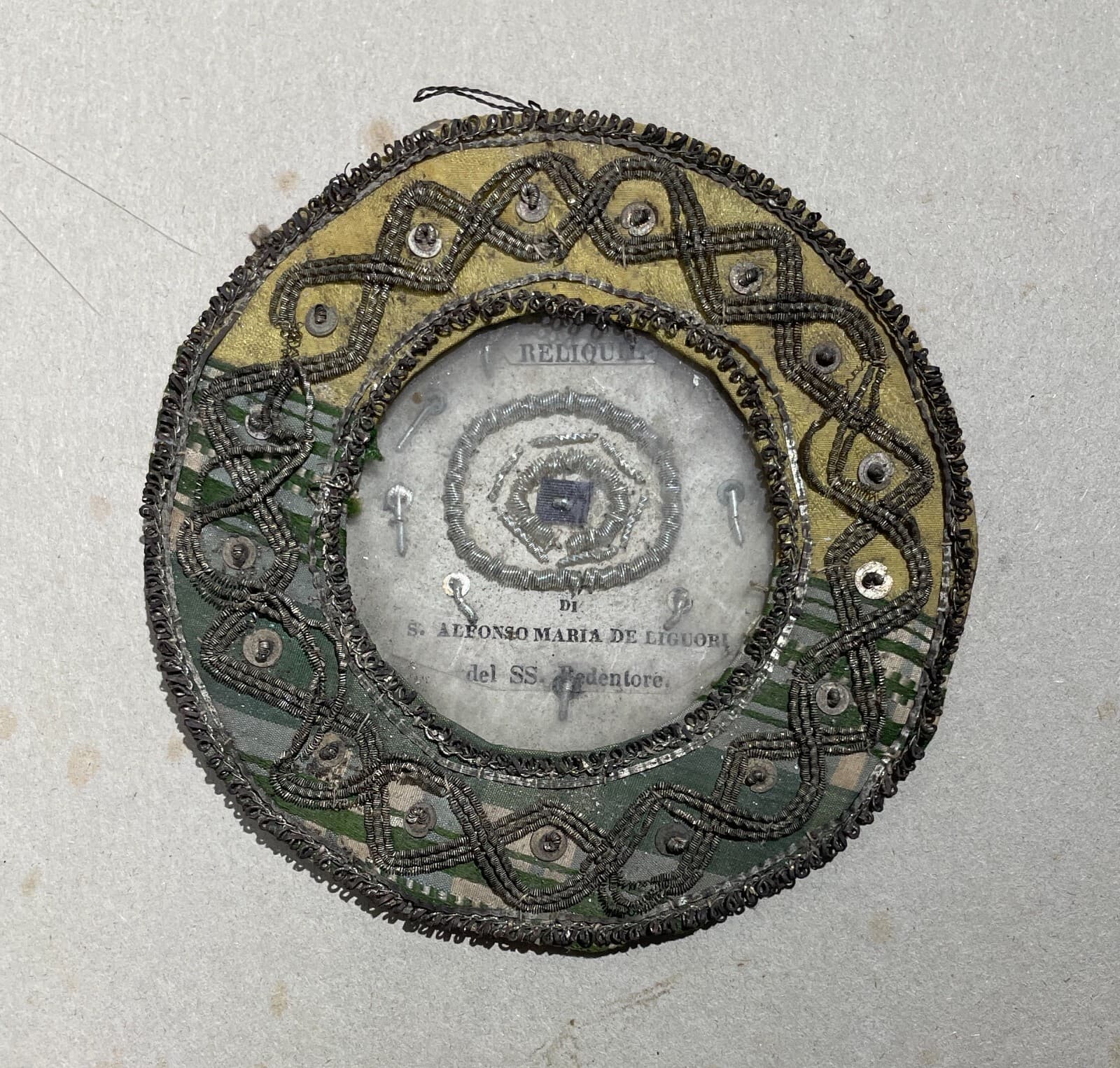 Artigianato Popolare Devozionale: Tessuto Ricamato Con S. Alfonso E Il SS. Redentore