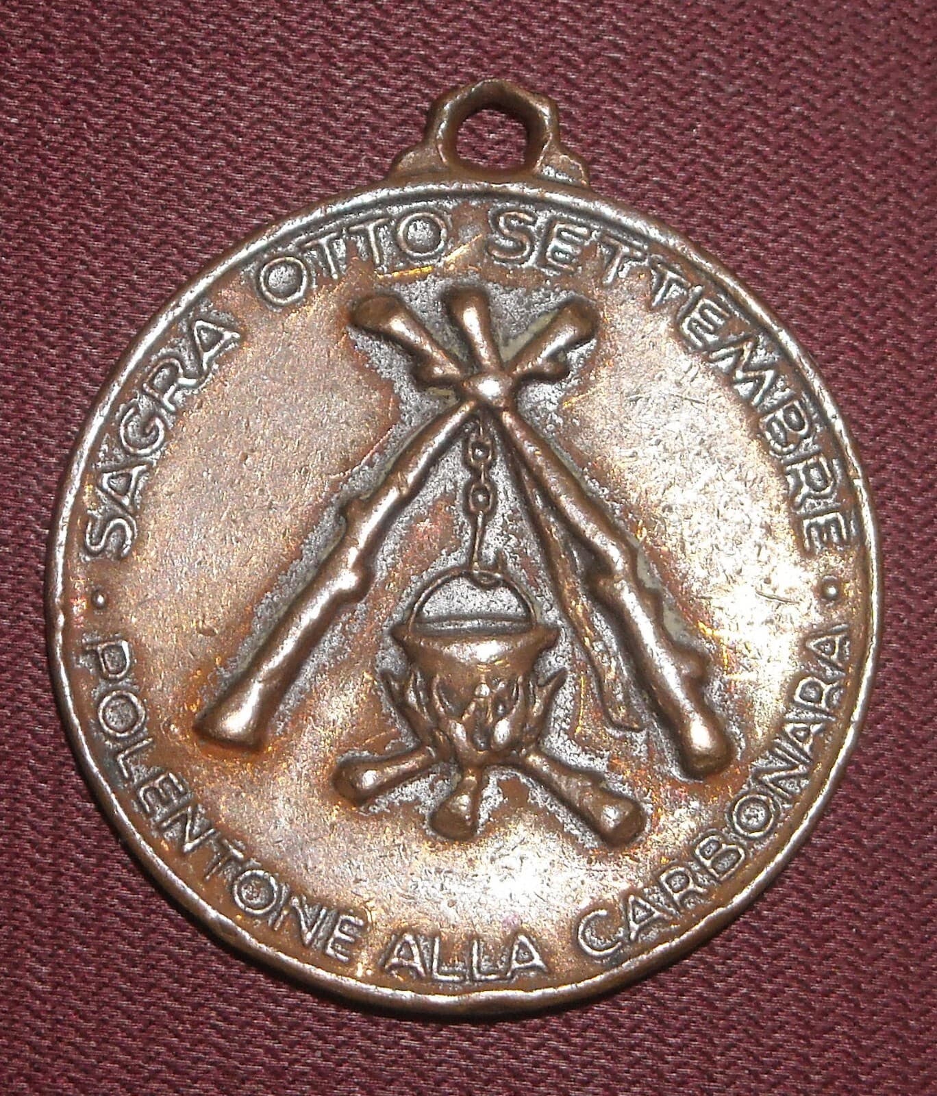 Marche, Piobbico: Castello Brancaleoni, Medaglia Pubblicitaria d'Epoca