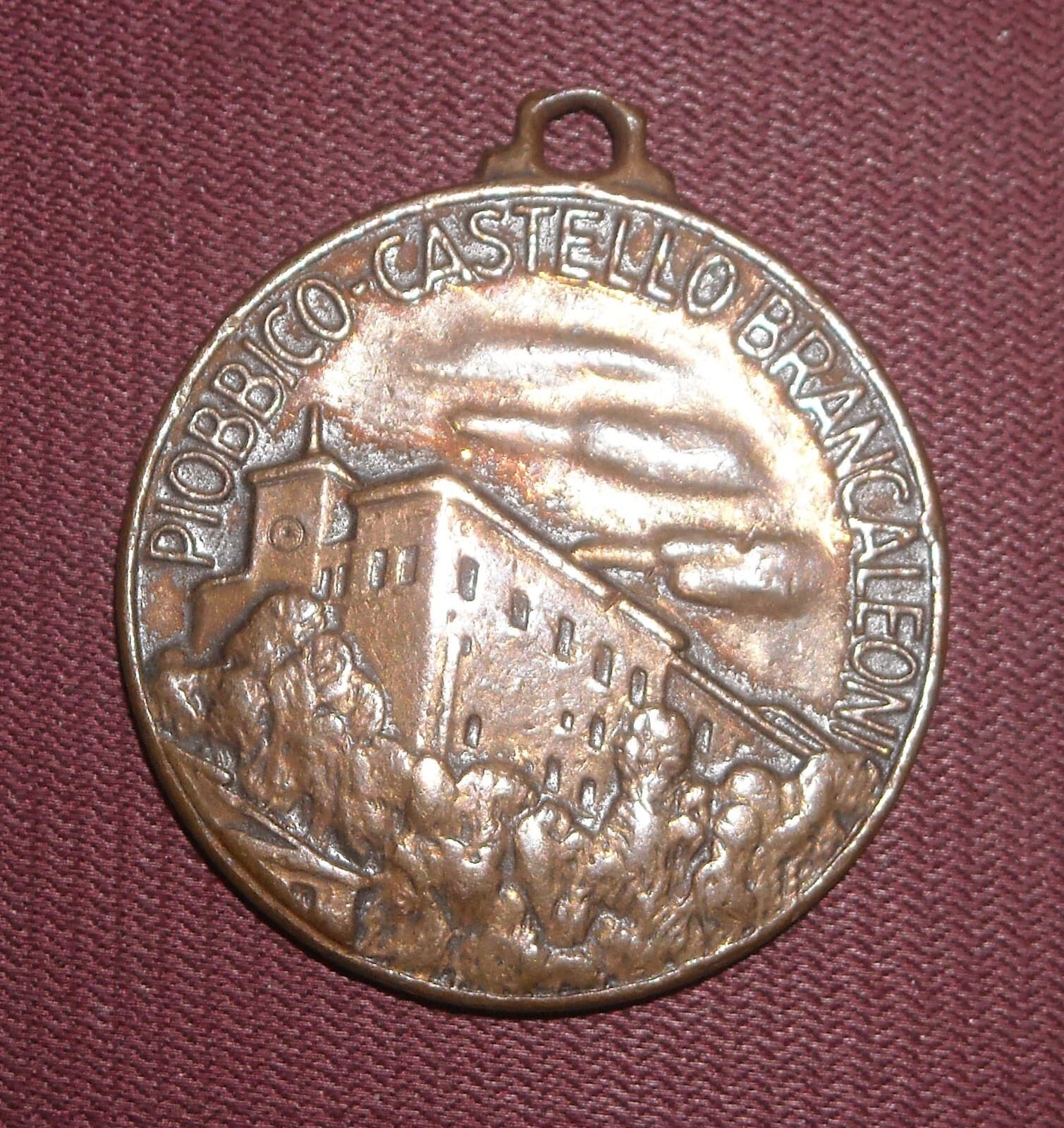 Marche, Piobbico: Castello Brancaleoni, Medaglia Pubblicitaria d'Epoca