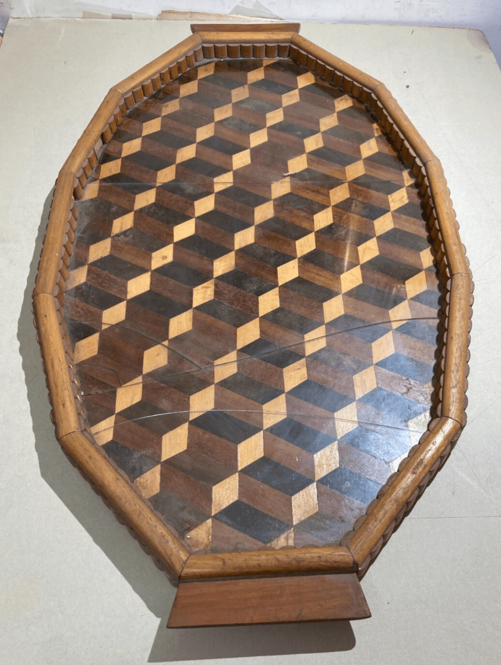 Grande Vassoio Dodecagonale In Legno Intarsiato Di Gusto Art Déco