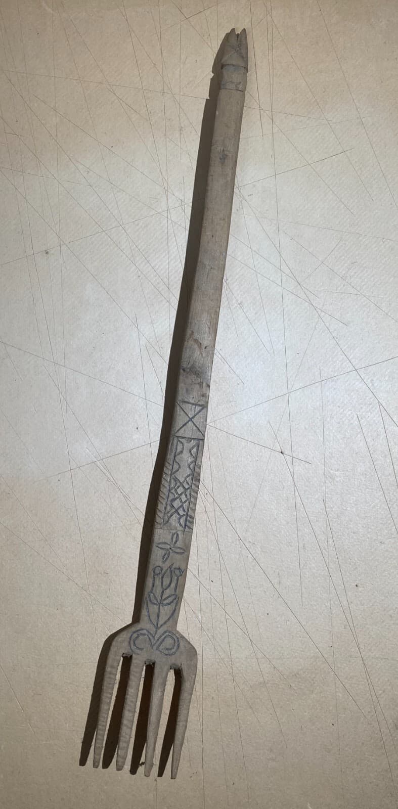 Folklore   Artigianato Popolare Del Legno   Forchettone Con Decori Incisi d'Epoca