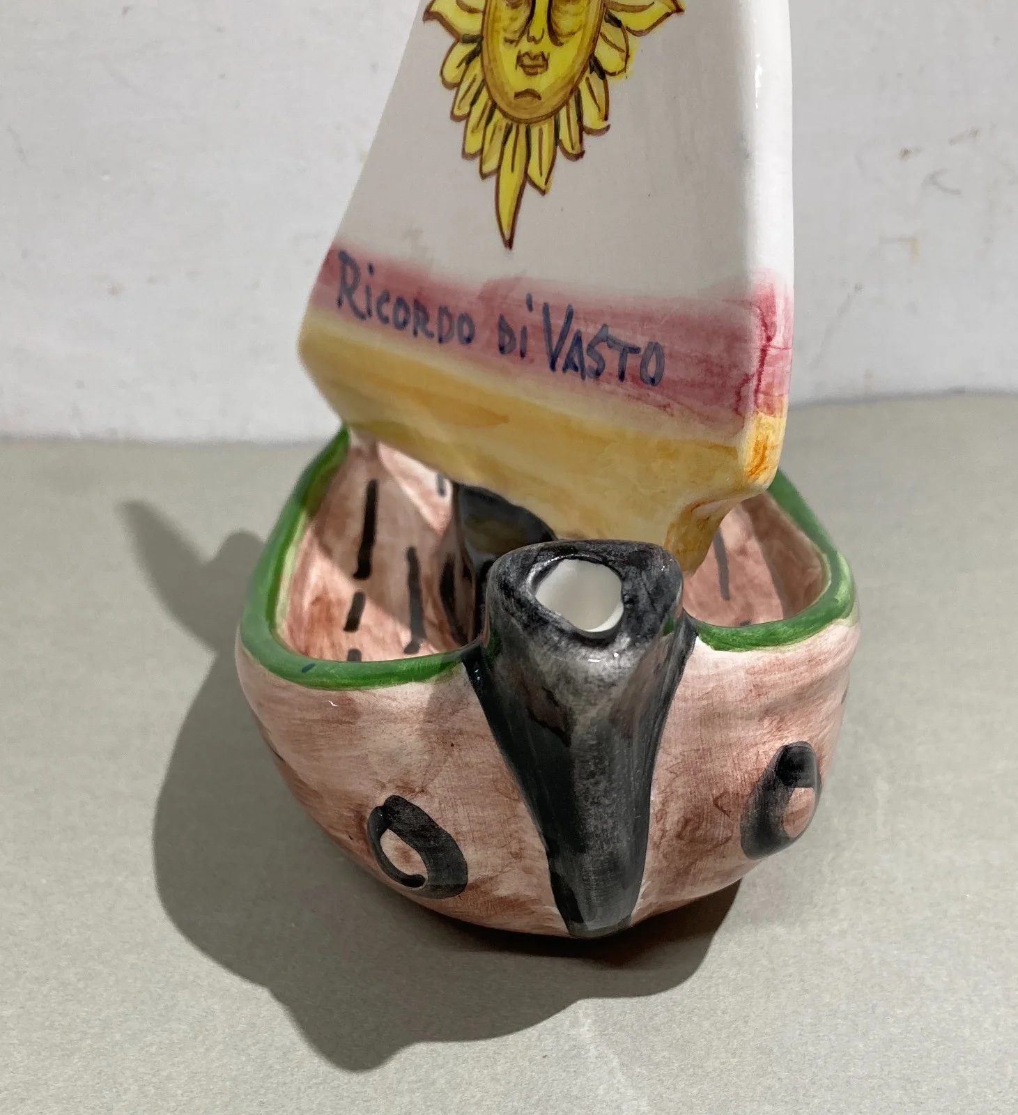 Barca in Ceramica Liberati per Enoteca Histonium, Vasto