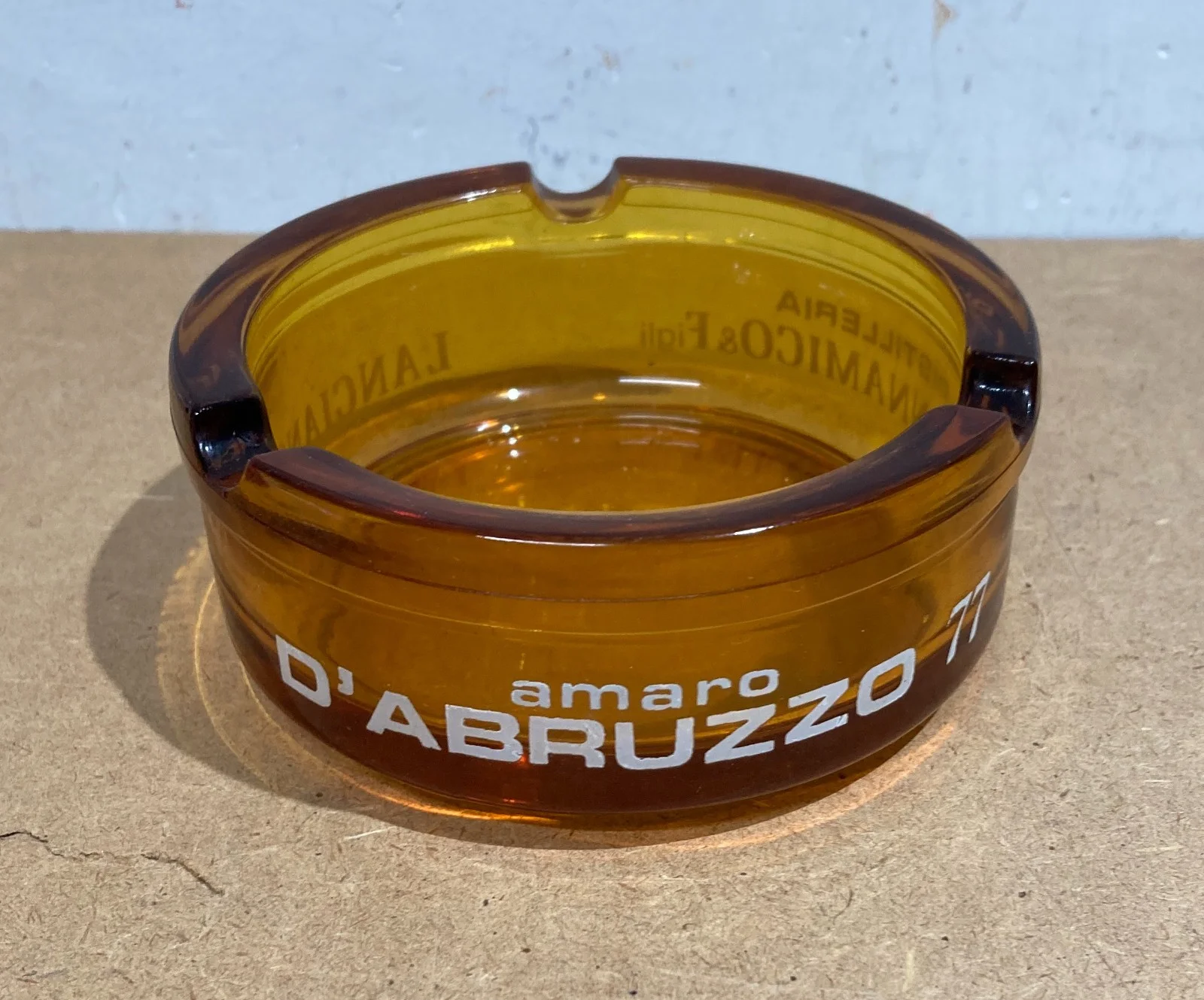 Posacenere in Vetro Iannamico Amaro d'Abruzzo 77, foto 5 di 5