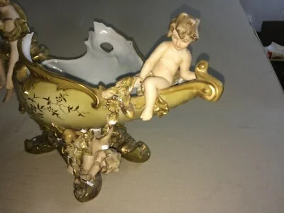 Centrotavola Capodimonte in Porcellana, Figura e Putti, foto 9 di 12