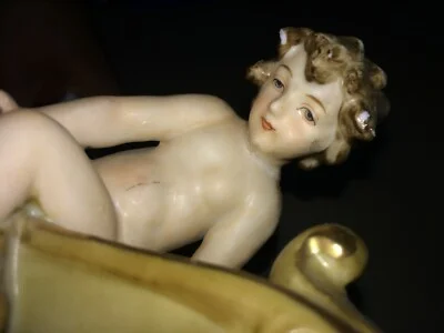 Centrotavola Capodimonte in Porcellana, Figura e Putti, foto 3 di 12