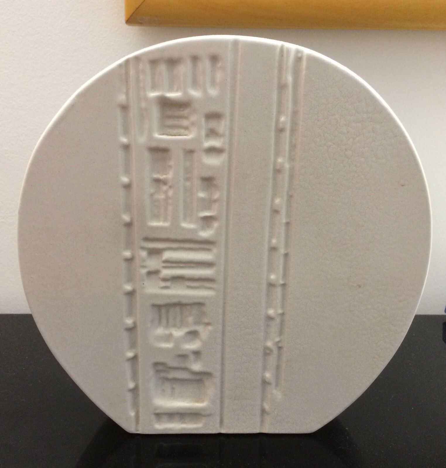 Vaso Artistico In Ceramica Soprammobile d'Arte Moderna Con Rilievi