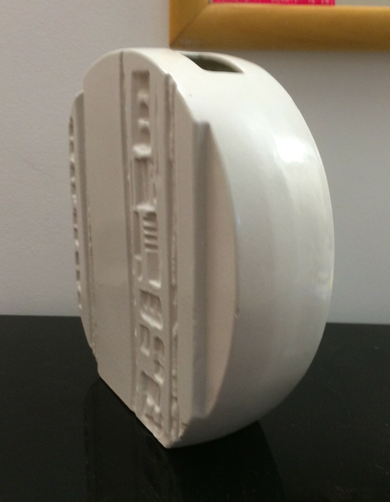 Vaso Artistico In Ceramica Soprammobile d'Arte Moderna Con Rilievi