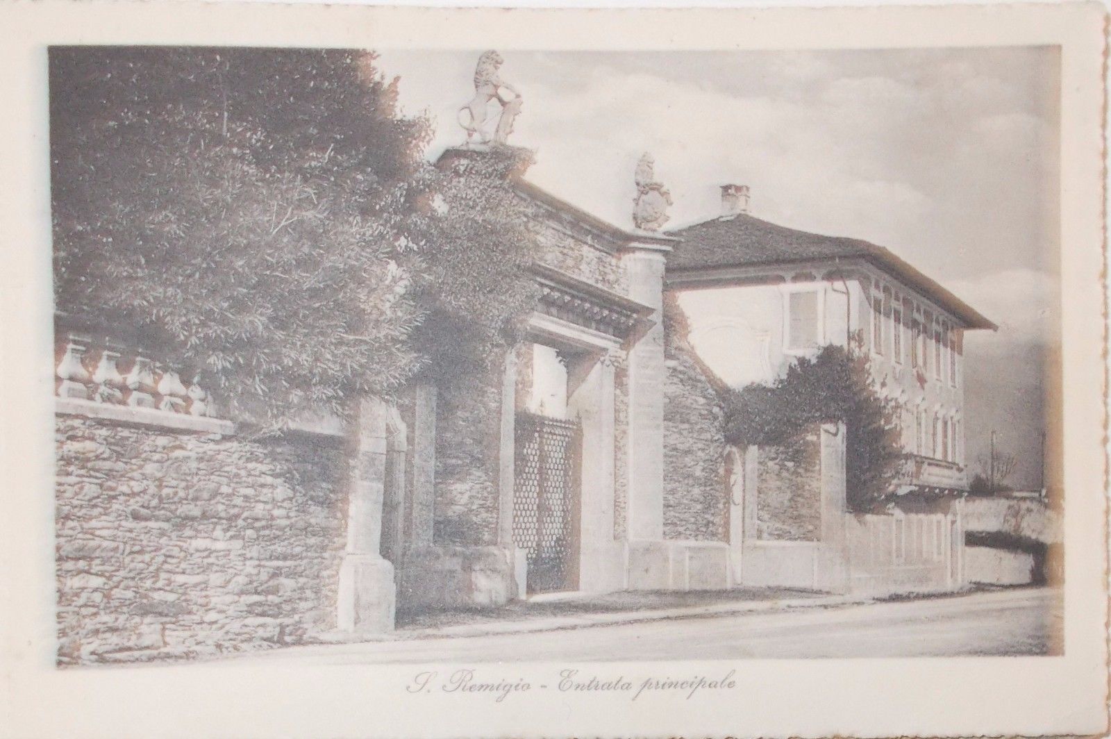 Antiche Ville, Pallanza, 12 Belle Vedute d'Epoca, Araldica, Della Valle Casanova immagine 6