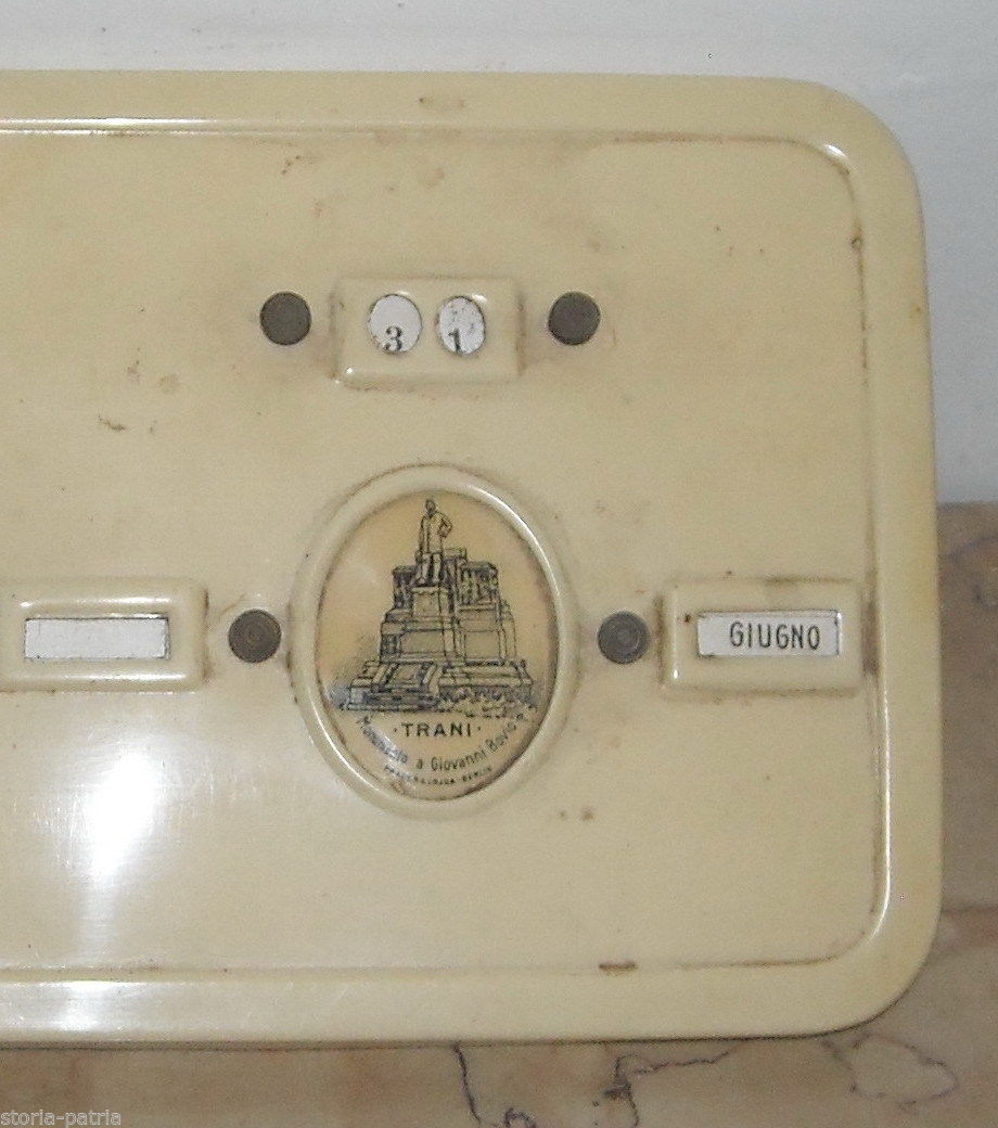 Puglia, Trani, Farmaceutica, Marzella Biancolillo, Monumento A Bovio, Pubblicitaria immagine 1